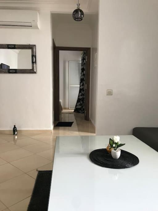 Jolie Appartement A Les Porte De Gueliz Marrakesh Esterno foto