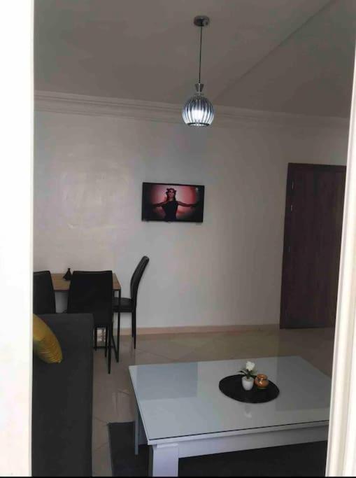 Jolie Appartement A Les Porte De Gueliz Marrakesh Esterno foto